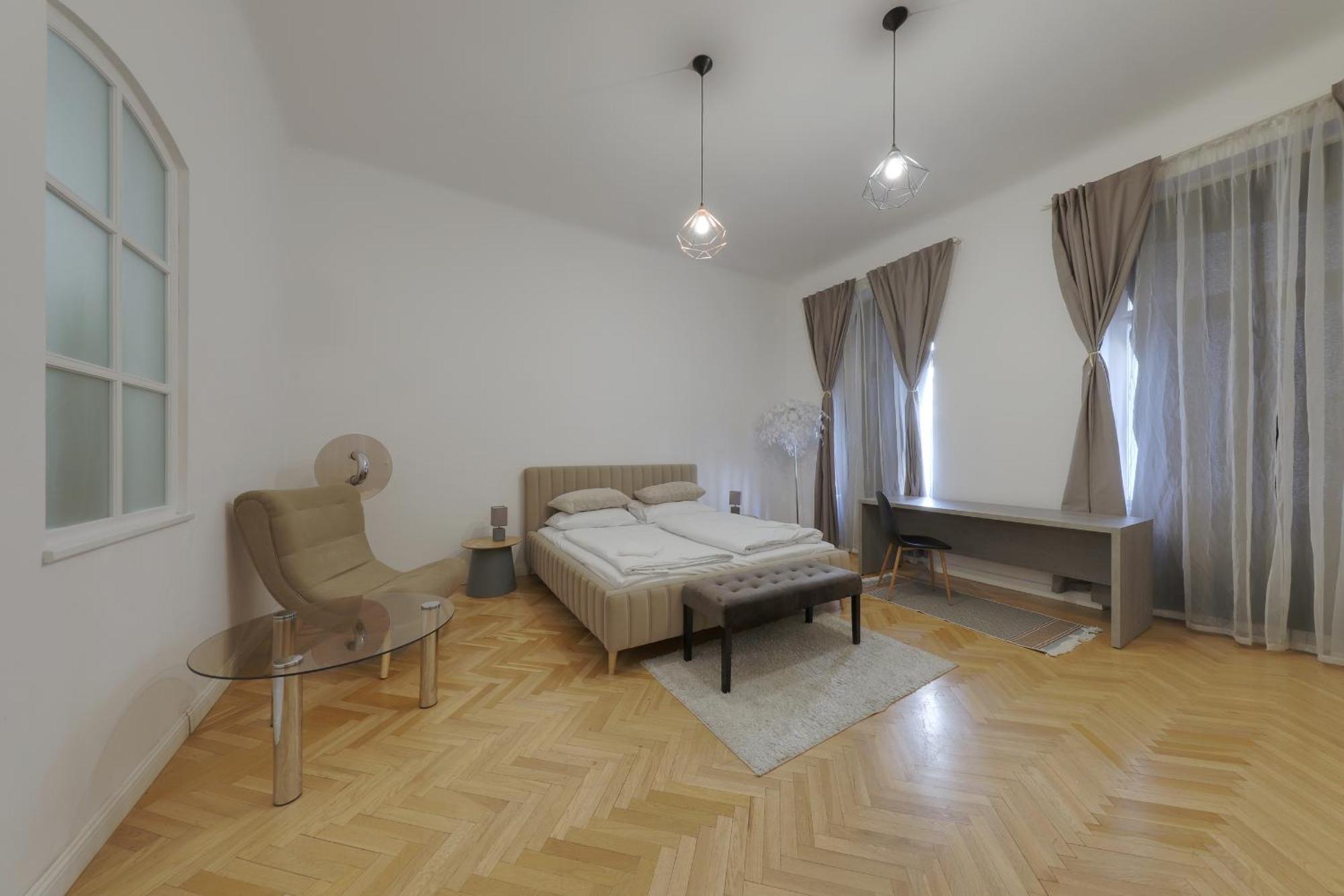Beautiful Condo At The Old Town Bratislava Eksteriør bilde