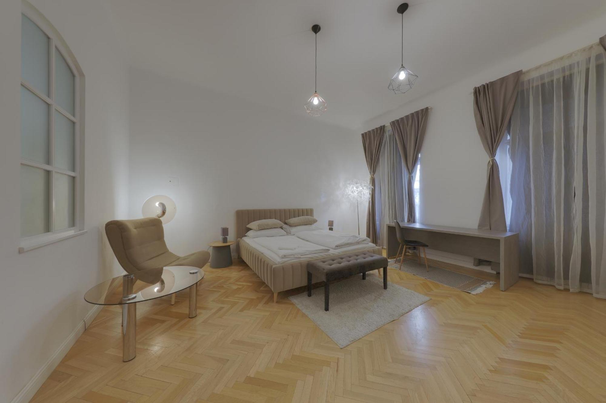 Beautiful Condo At The Old Town Bratislava Eksteriør bilde