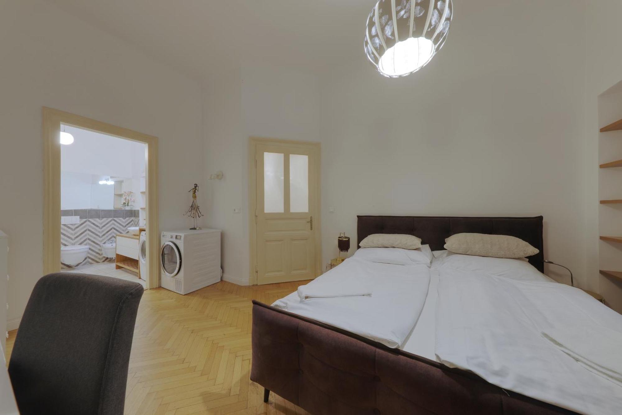 Beautiful Condo At The Old Town Bratislava Eksteriør bilde